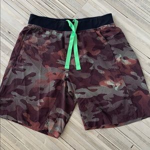 Lululemon Short - 9”